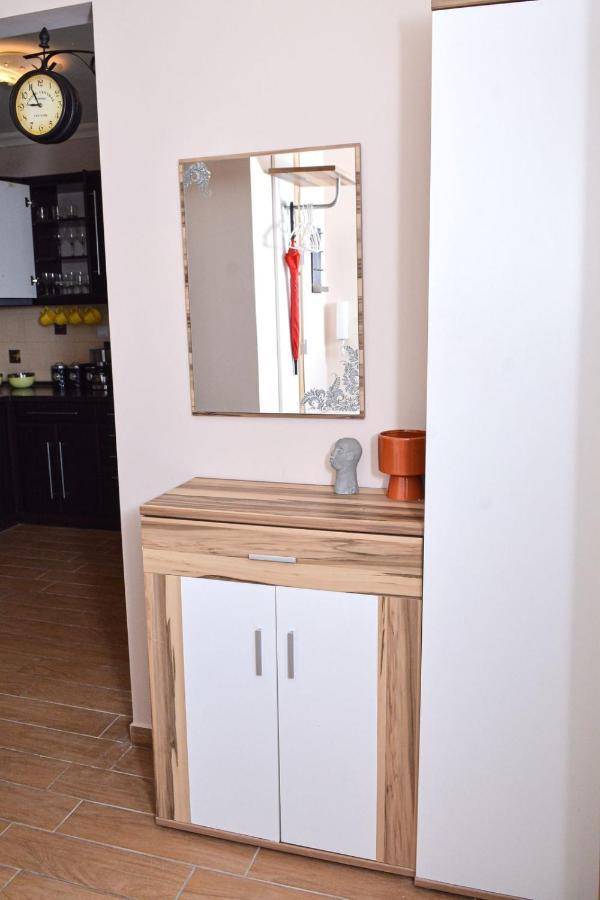 Unicum Apartman Hajduszoboszlo Ngoại thất bức ảnh